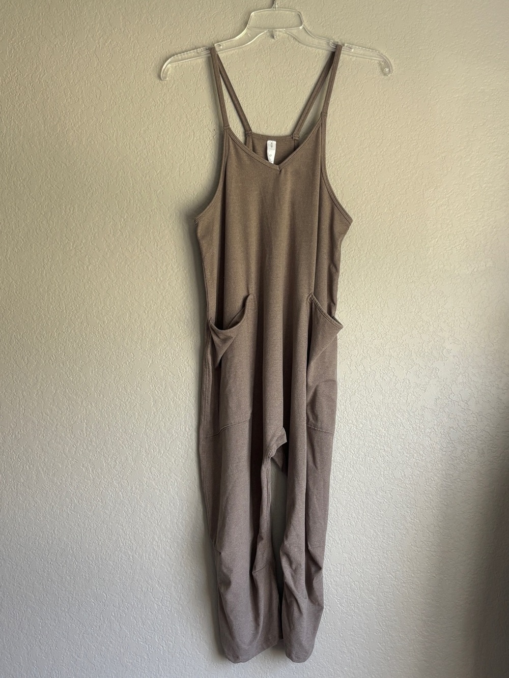 Fornia girls' Taupe Sleeveless Baggy Romper with Patch Pockets Girls XL